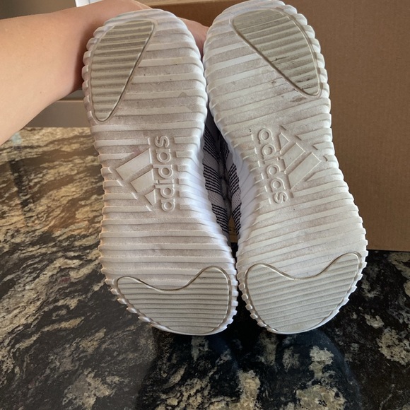 Adida’s Kaptir Sneaker - Picture 7 of 7